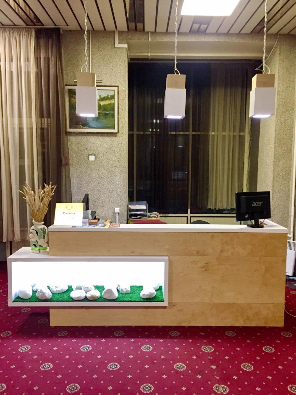 Pectoral On Khortytsia Hotel Zaporizhia Екстериор снимка