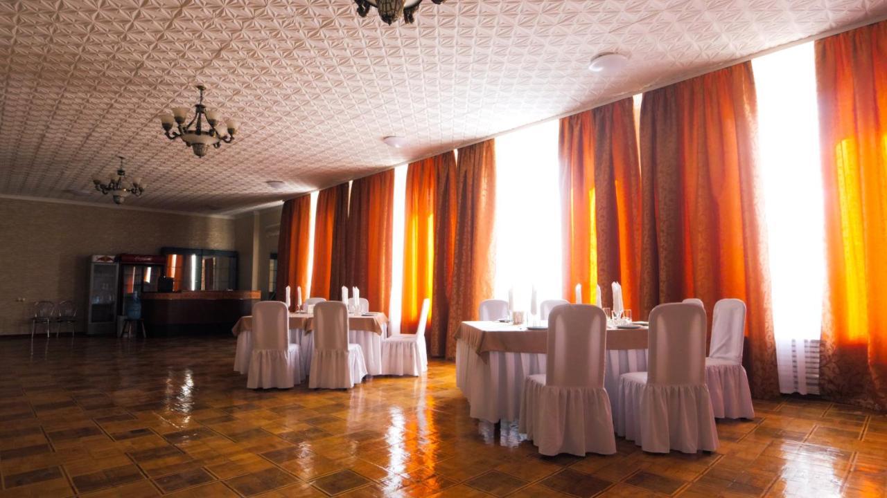 Pectoral On Khortytsia Hotel Zaporizhia Екстериор снимка