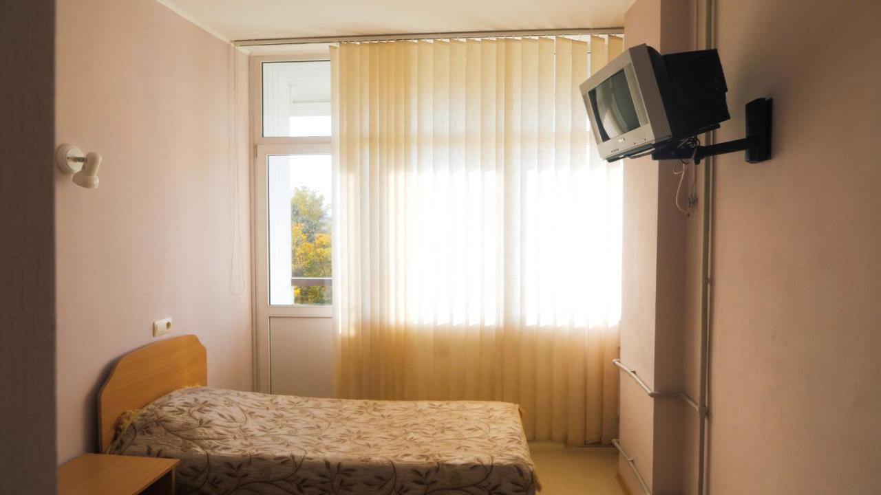 Pectoral On Khortytsia Hotel Zaporizhia Екстериор снимка