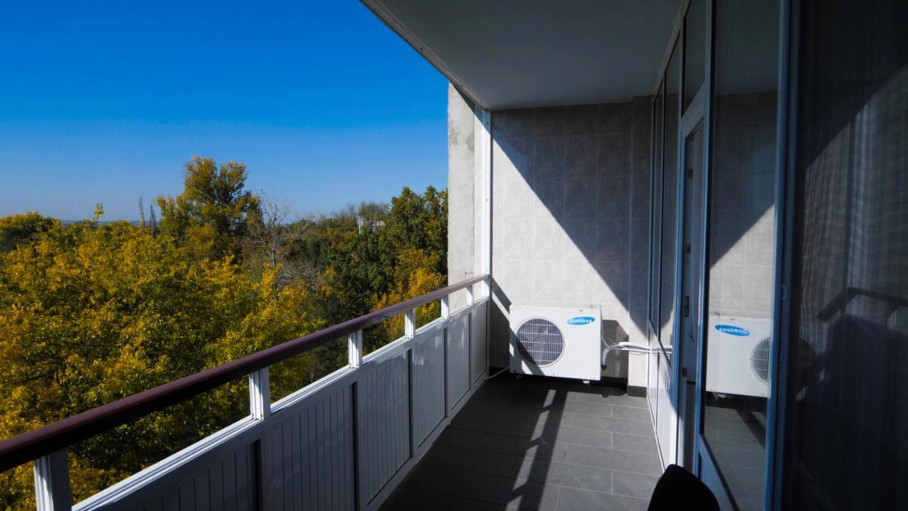 Pectoral On Khortytsia Hotel Zaporizhia Екстериор снимка